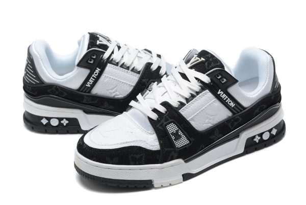 Louis Vuitton Trainer Sneaker Low "Black"