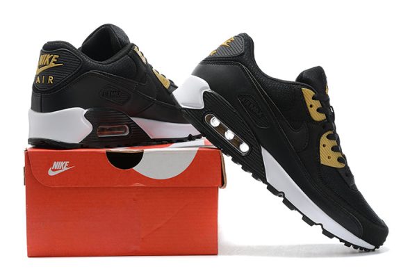 Nike Air Max 90 "Gold Black”