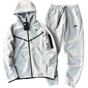 Nike Tech "Low Gray"
