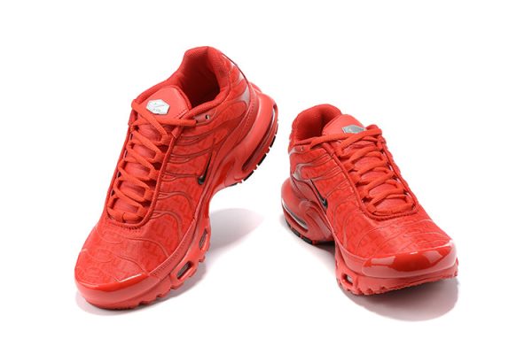 Nike Air Max Plus TN “Red”