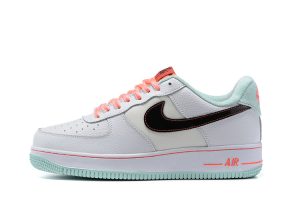 Nike Air Force 1 Low “White Flash Crimson Atomic Pink”