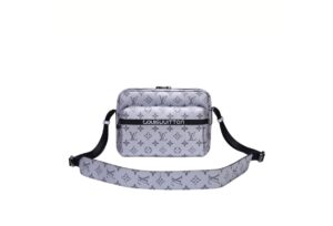Louis Vuitton | "Messenger Gray"