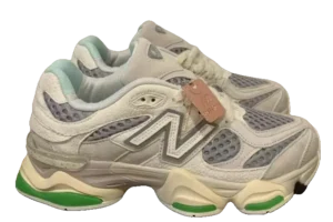 New Balance 9060 | NB9060BW