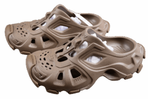 Chanclas Balenciaga Mold Closed Rubber «Brown»