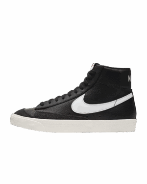 NIKE BLAZER «Black & White»