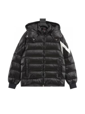 Moncler | «Black/M White»